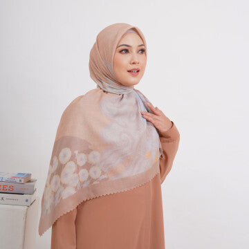 Hijab Wanita Marshavel Scarves - Megamendung Series Light Brown