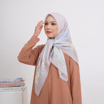 Hijab Wanita Marshavel Scarves - Megamendung Series Grey